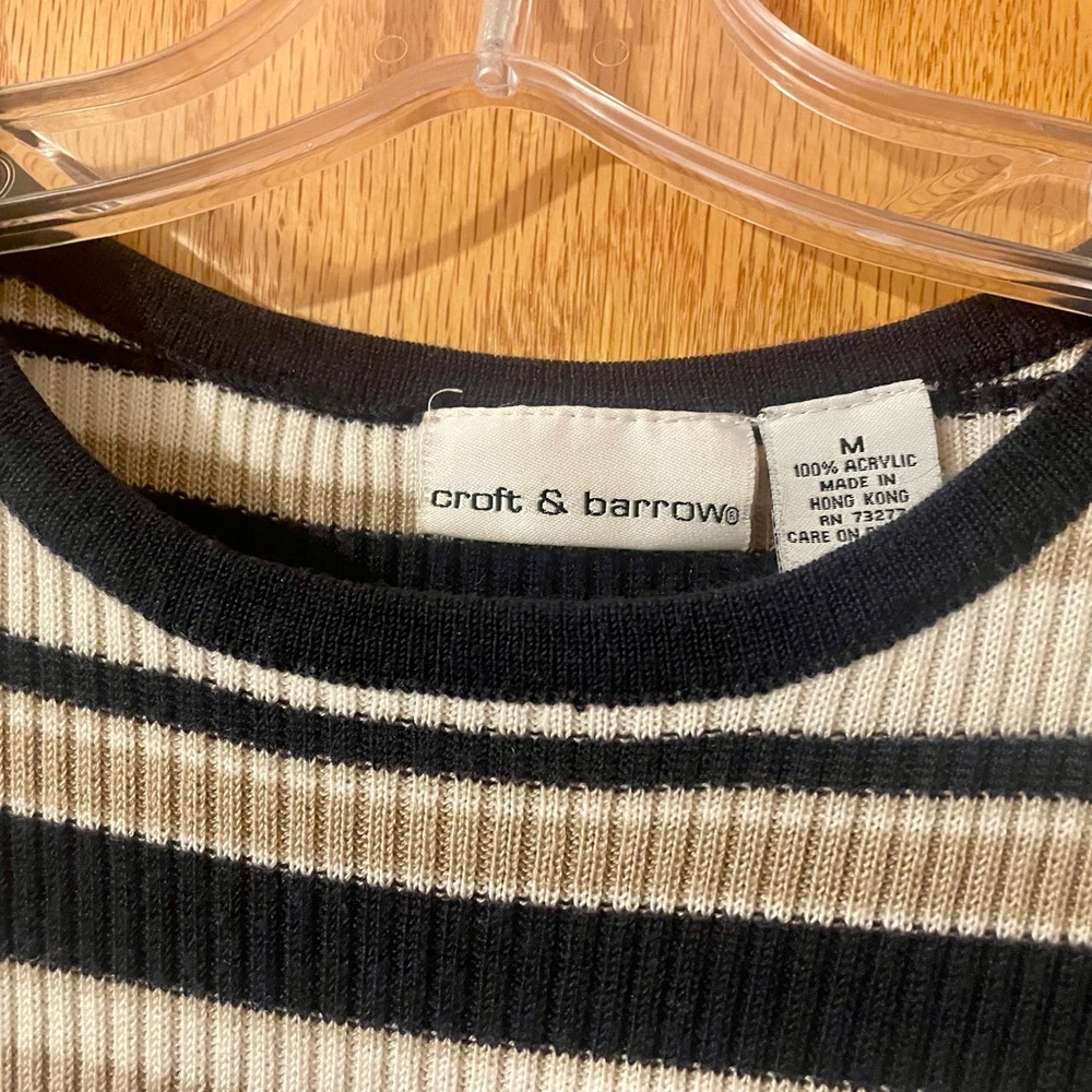 Striped Ribbed Knit Top - Picture 2 of 3